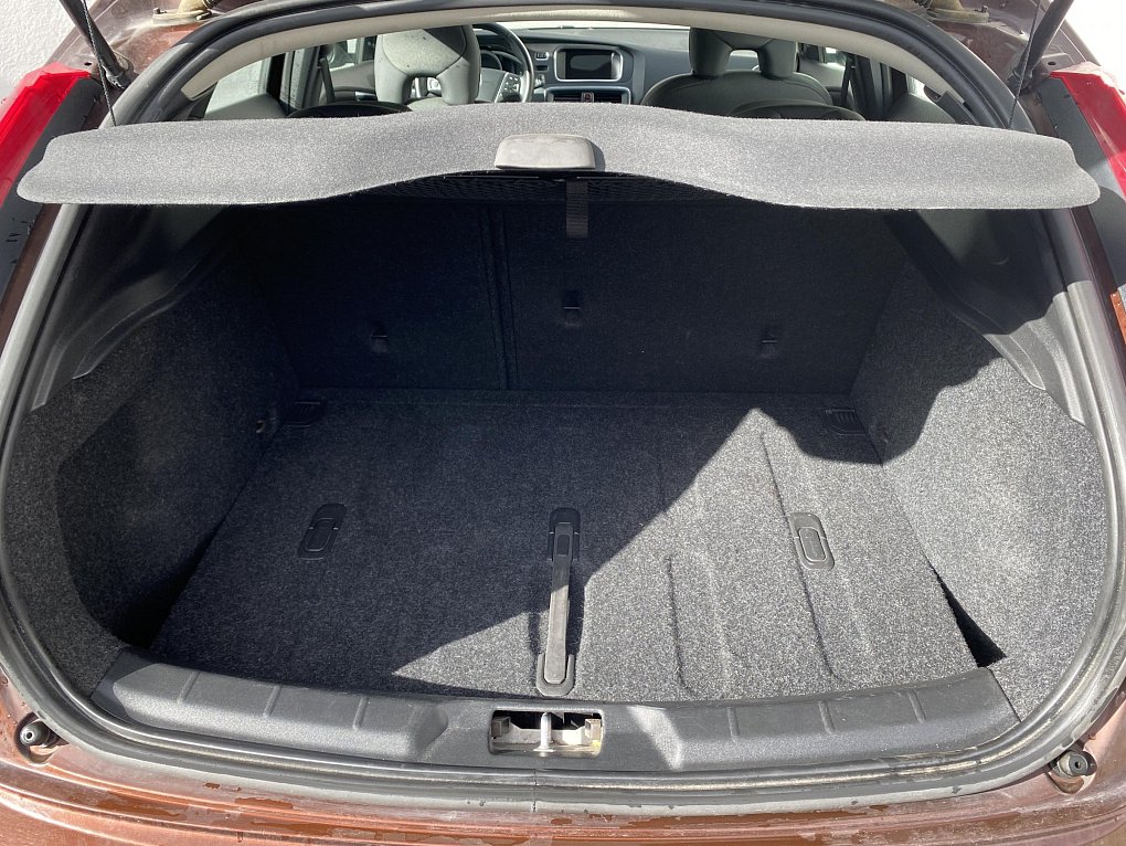 Volvo V40 2.0 D3 Cross Country