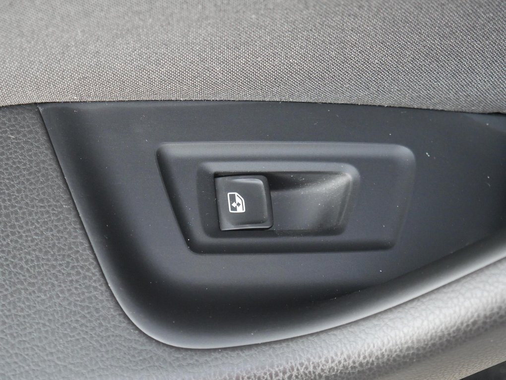 Volkswagen Passat 2.0 TDi 