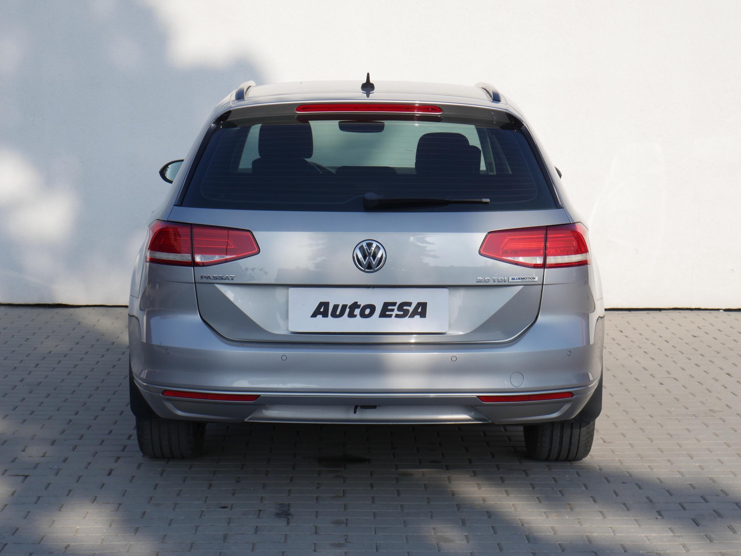 Volkswagen Passat, 2017 - pohled č. 5