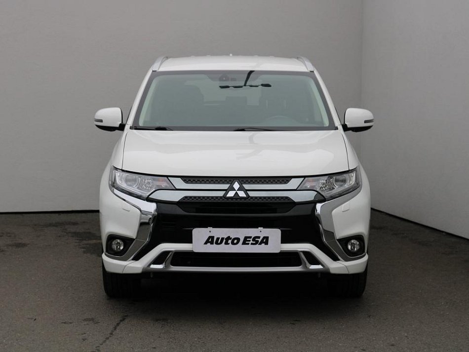 Mitsubishi Outlander 2.0 