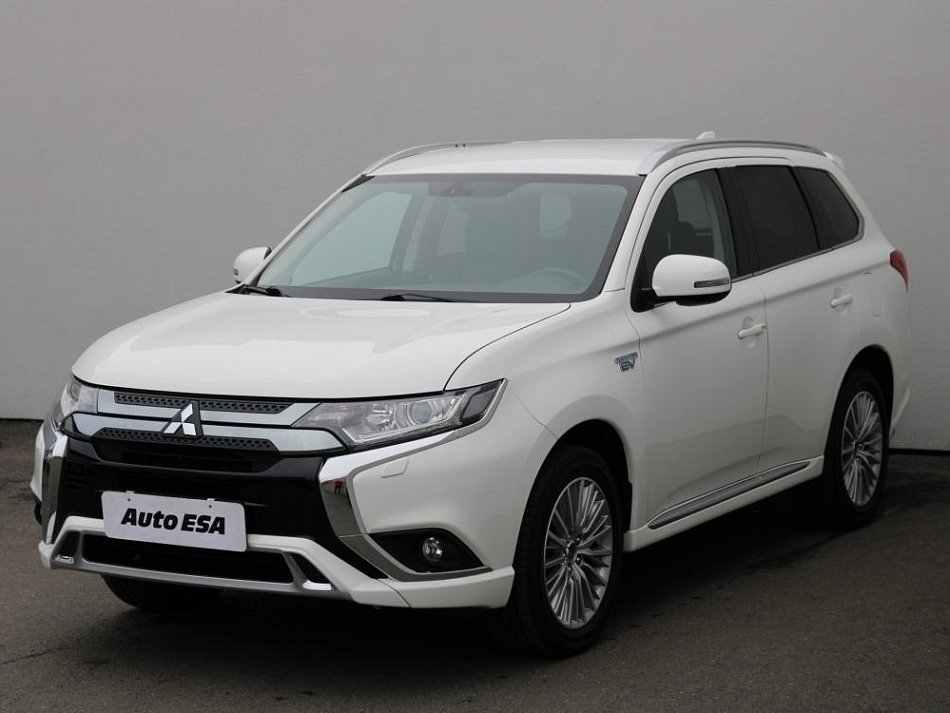 Mitsubishi Outlander 2.0 