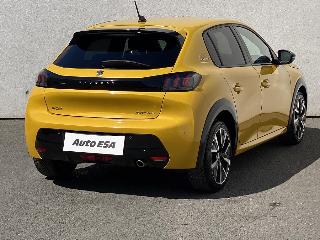 Peugeot 208 1.2 PT GT Line