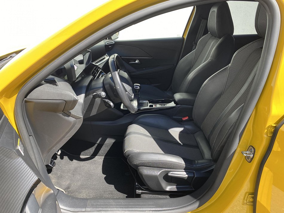 Peugeot 208 1.2 PT GT Line