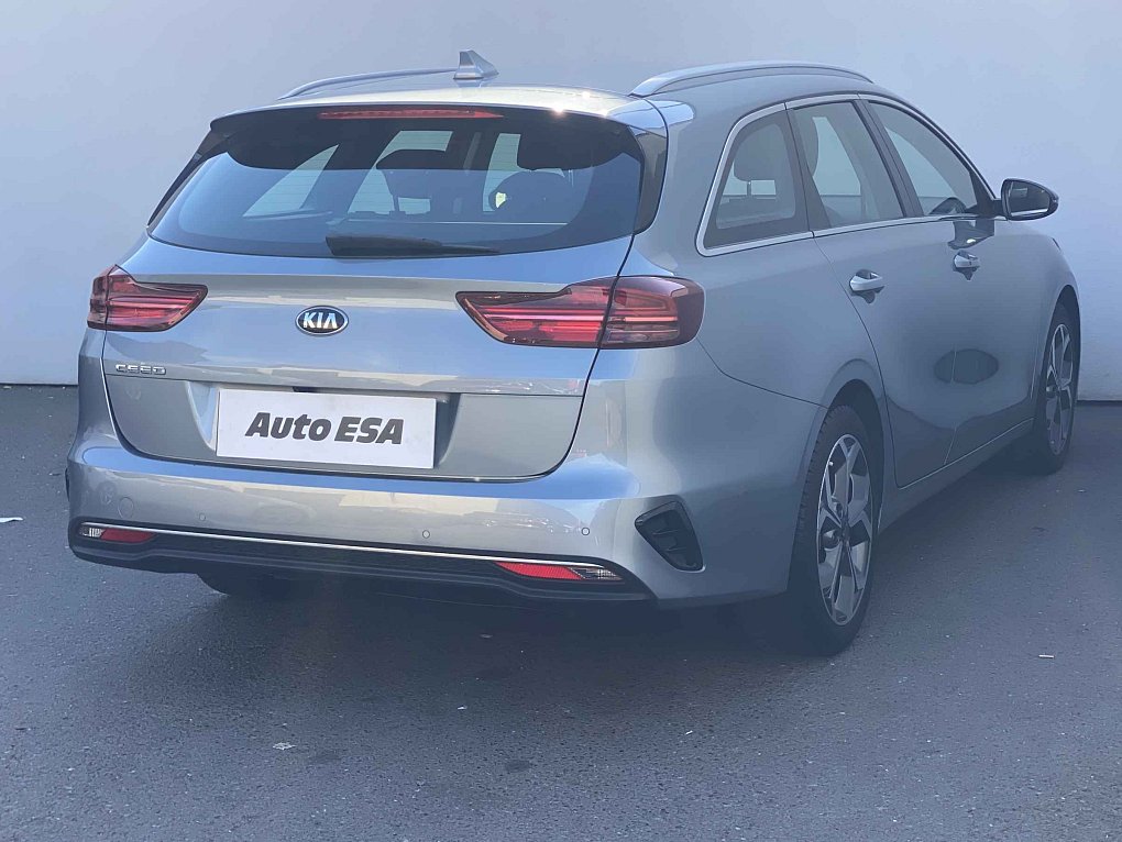Kia Ceed 1.4 T-GDi Spirit