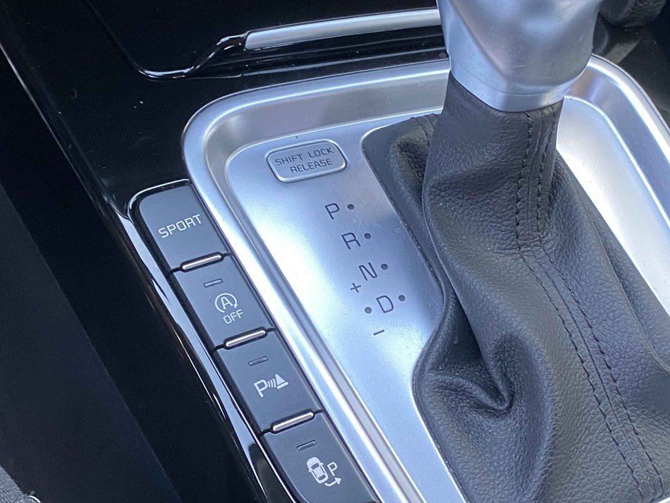 Kia Ceed 1.4 T-GDi Spirit