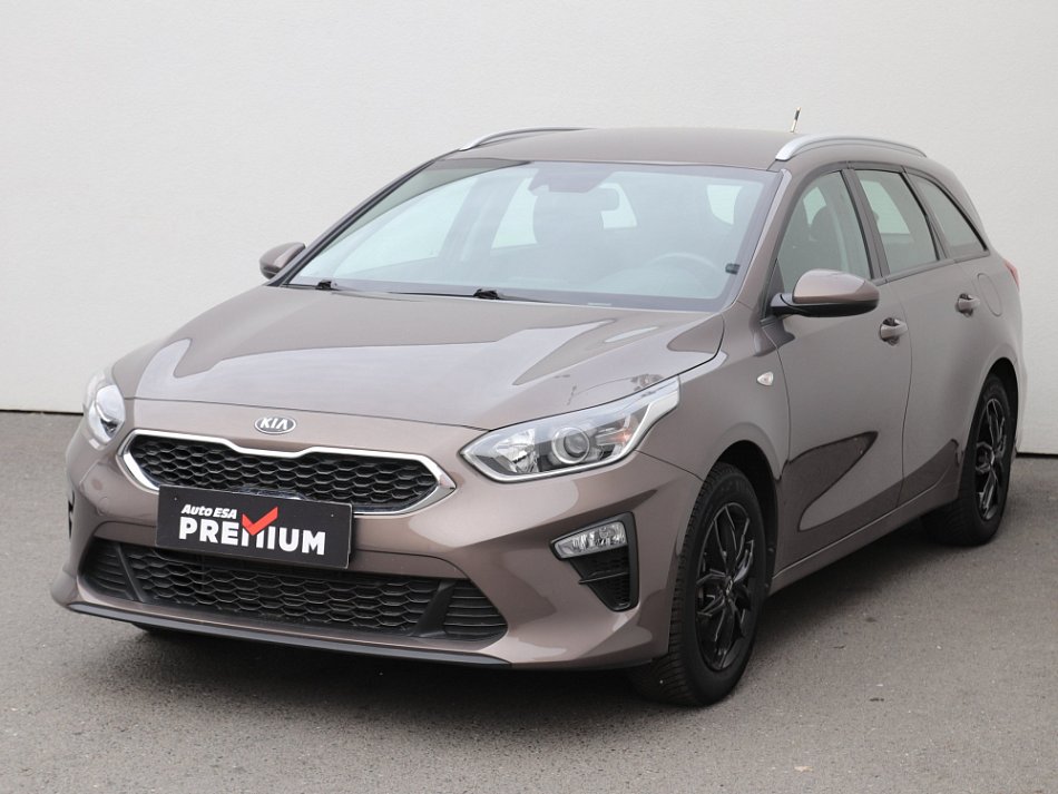 Kia Ceed 1.4 T-GDI Spirit
