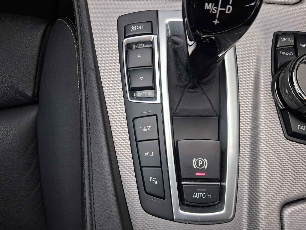 BMW Řada 5 3.0 D  M550d xDrive