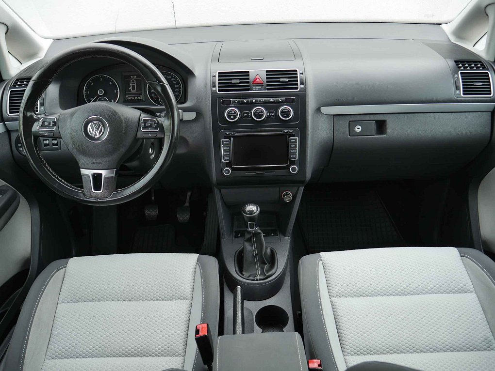 Volkswagen Touran 2.0TDi 