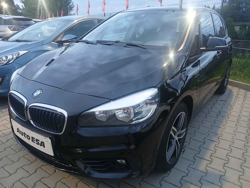 BMW Řada 2 2.0D 
