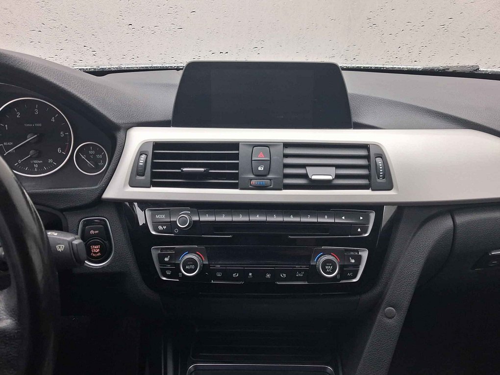 BMW Řada 3 2.0 D  318d