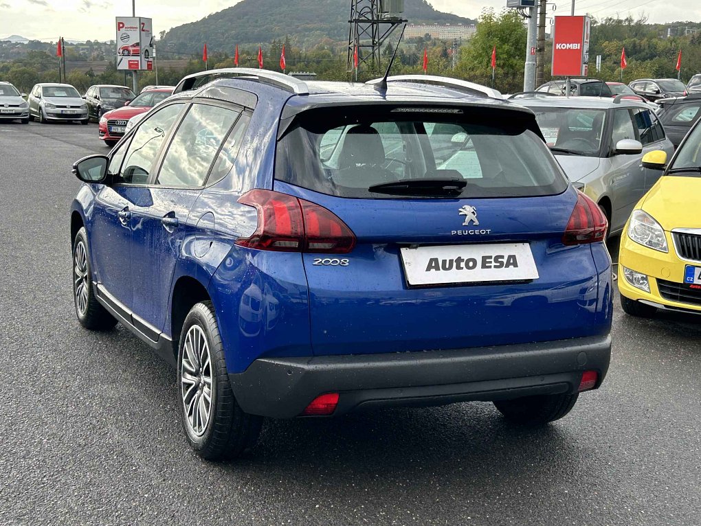 Peugeot 2008 1.2PT 