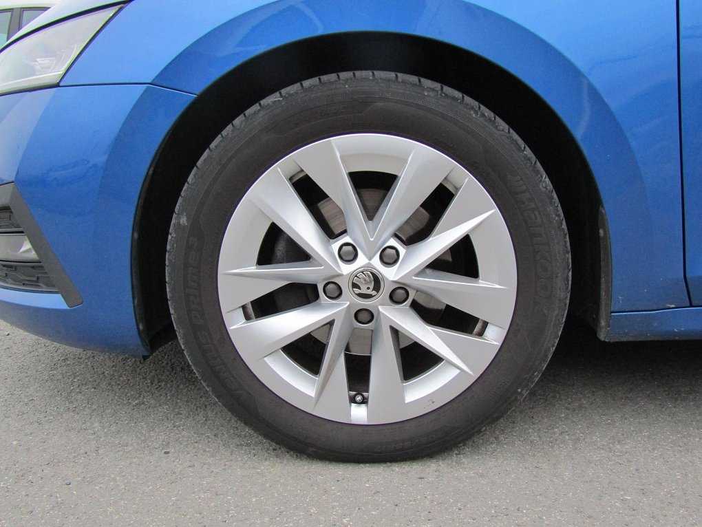 Škoda Octavia IV 1.5 TSi Ambition