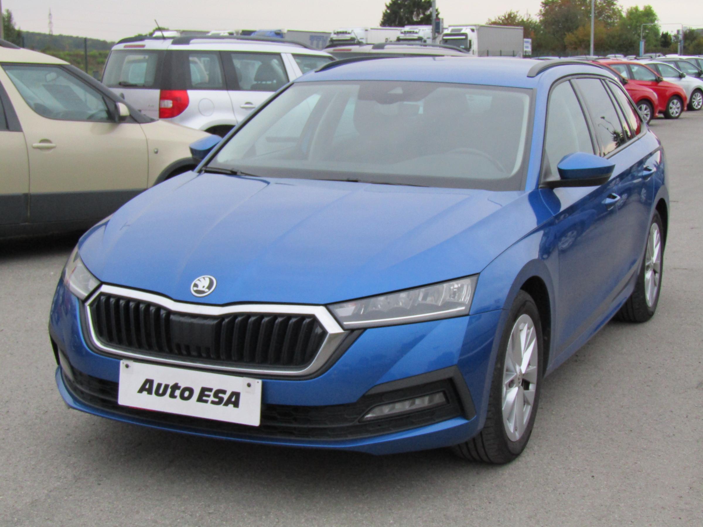 Škoda Octavia IV, 2020 - pohled č. 3