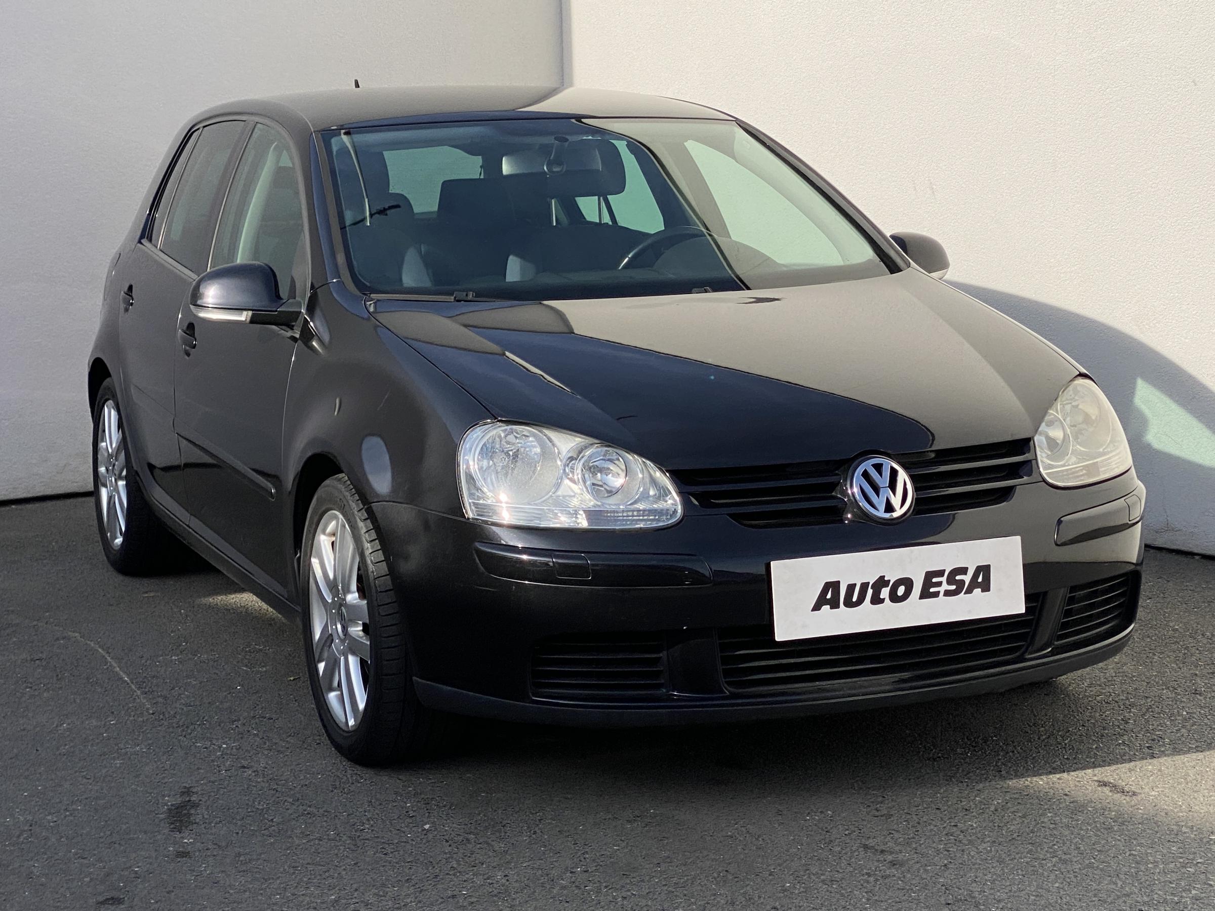 Volkswagen Golf, 2005
