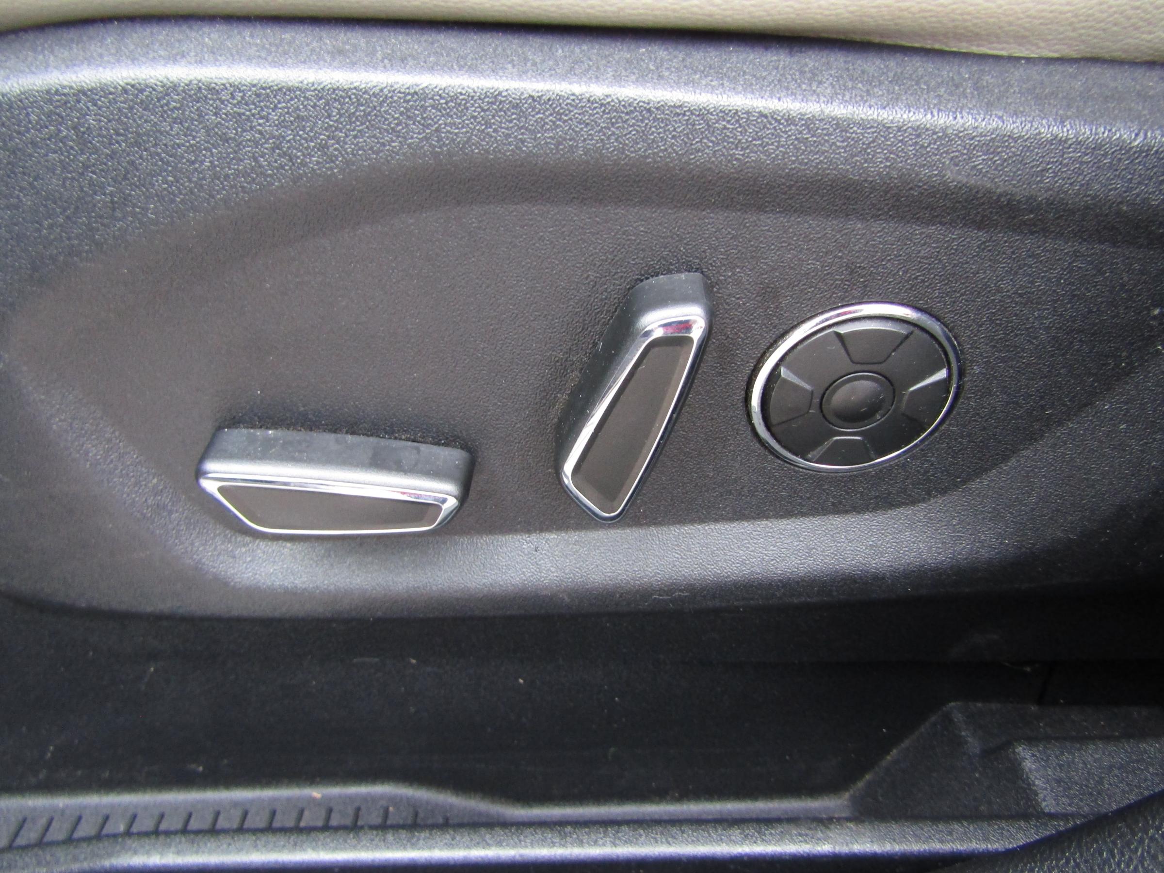 Ford Galaxy, 2016 - pohled č. 13