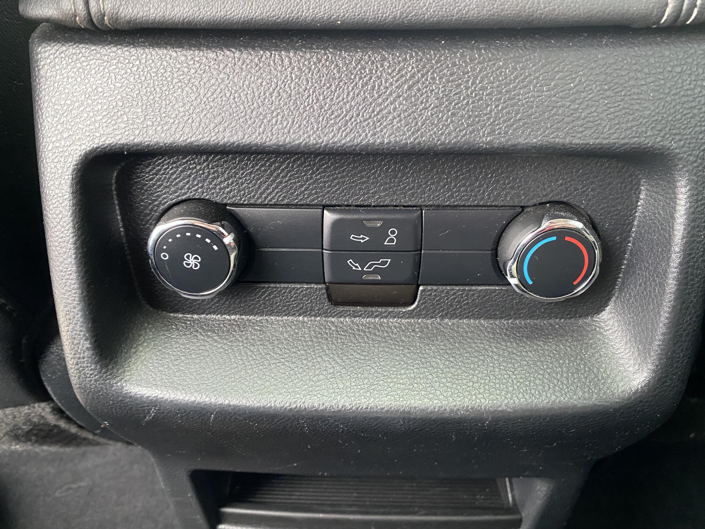 Ford Galaxy, 2016 - pohled č. 21