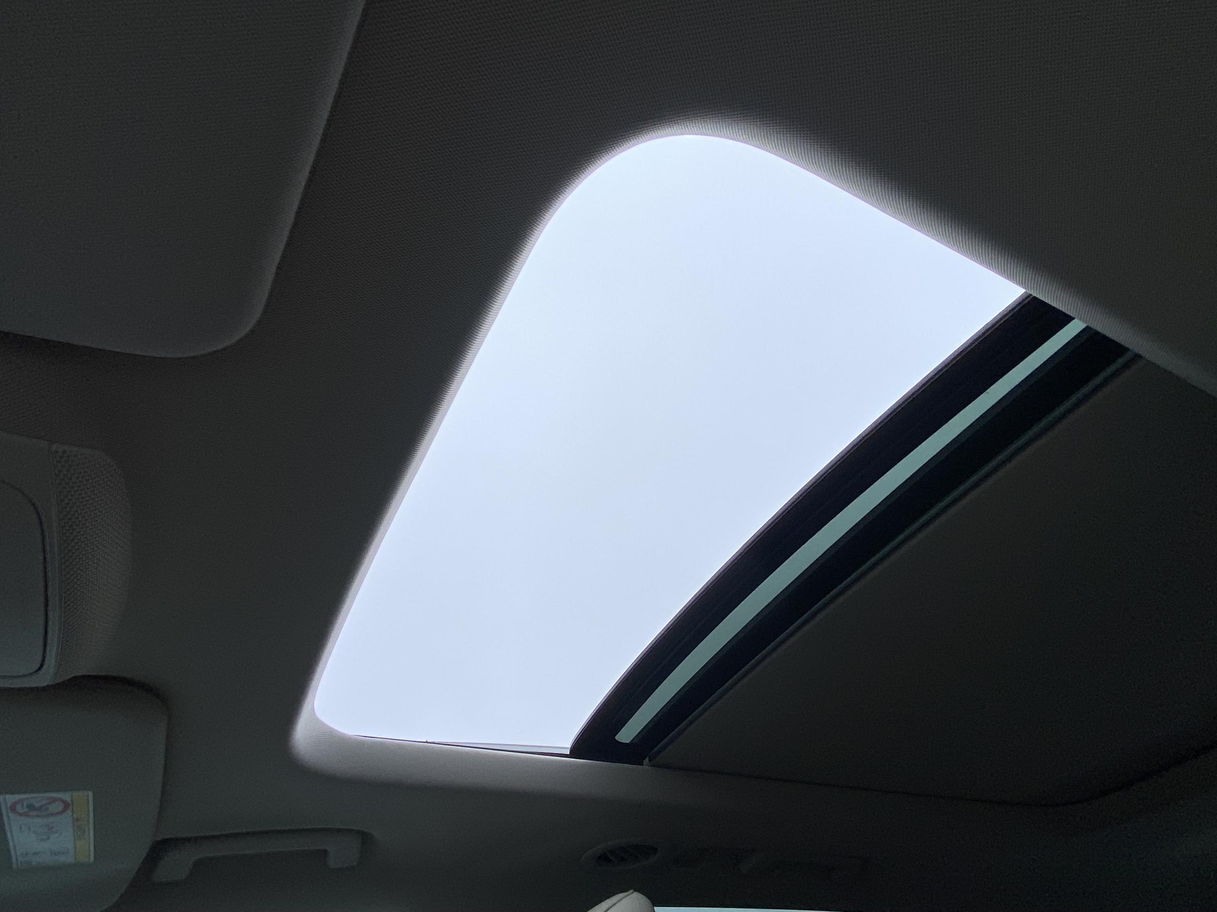 Ford Galaxy, 2016 - pohled č. 23