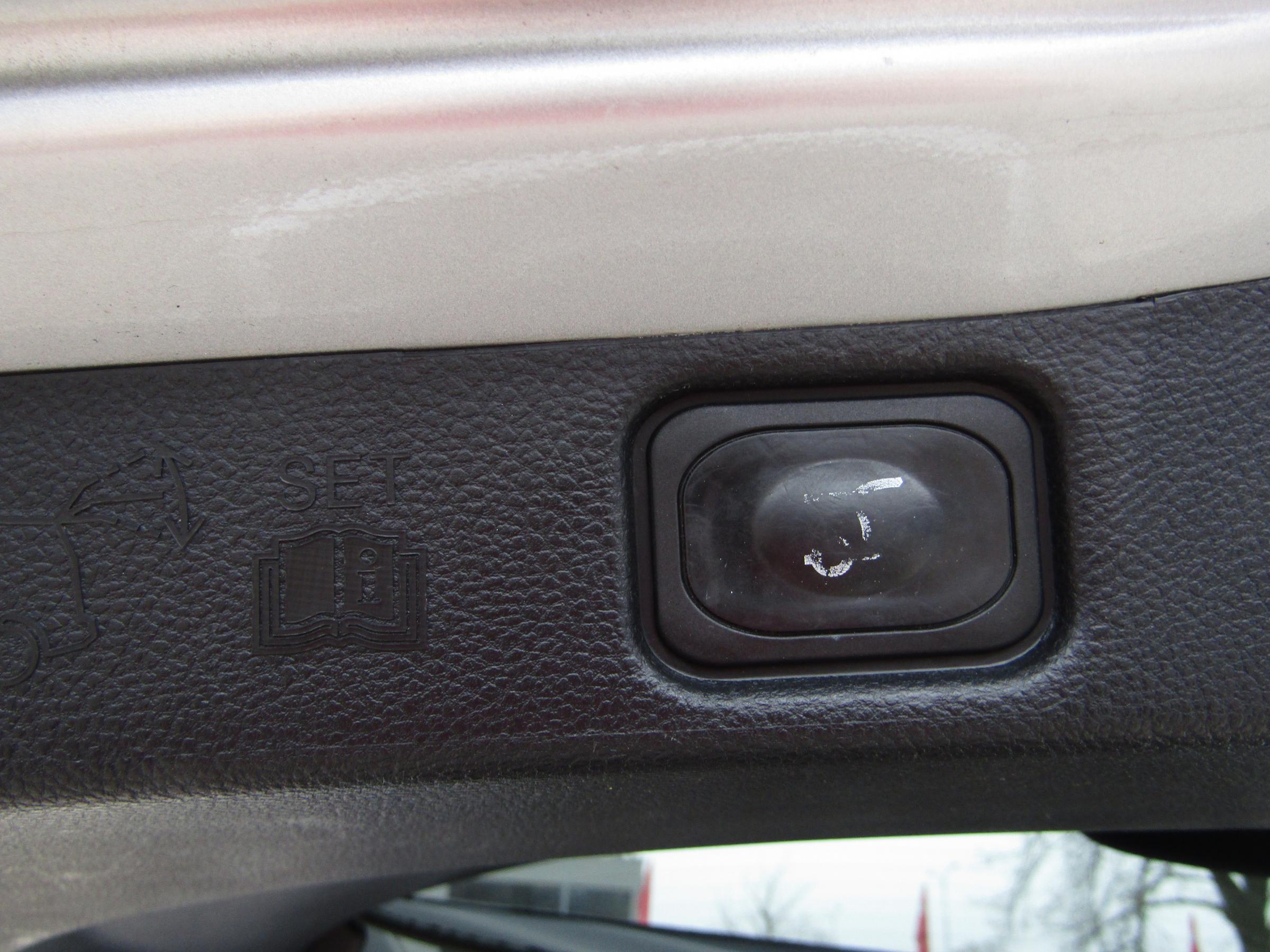 Ford Galaxy, 2016 - pohled č. 24