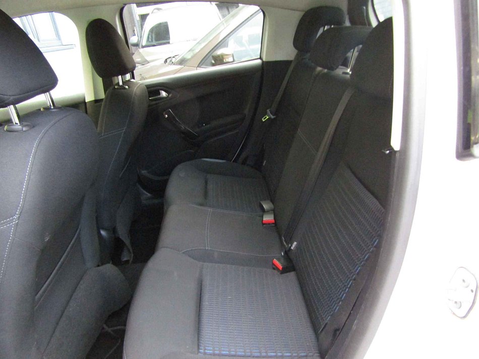 Peugeot 208 1.2PT 