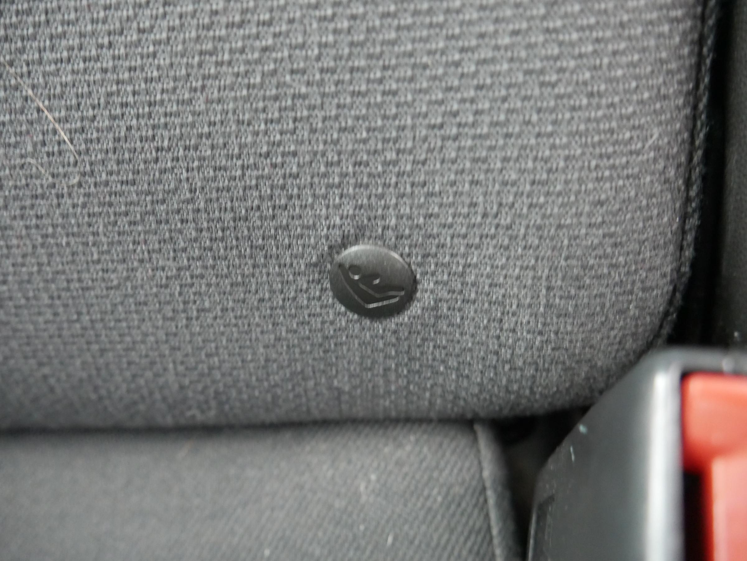 Opel Astra, 2012 - pohled č. 17