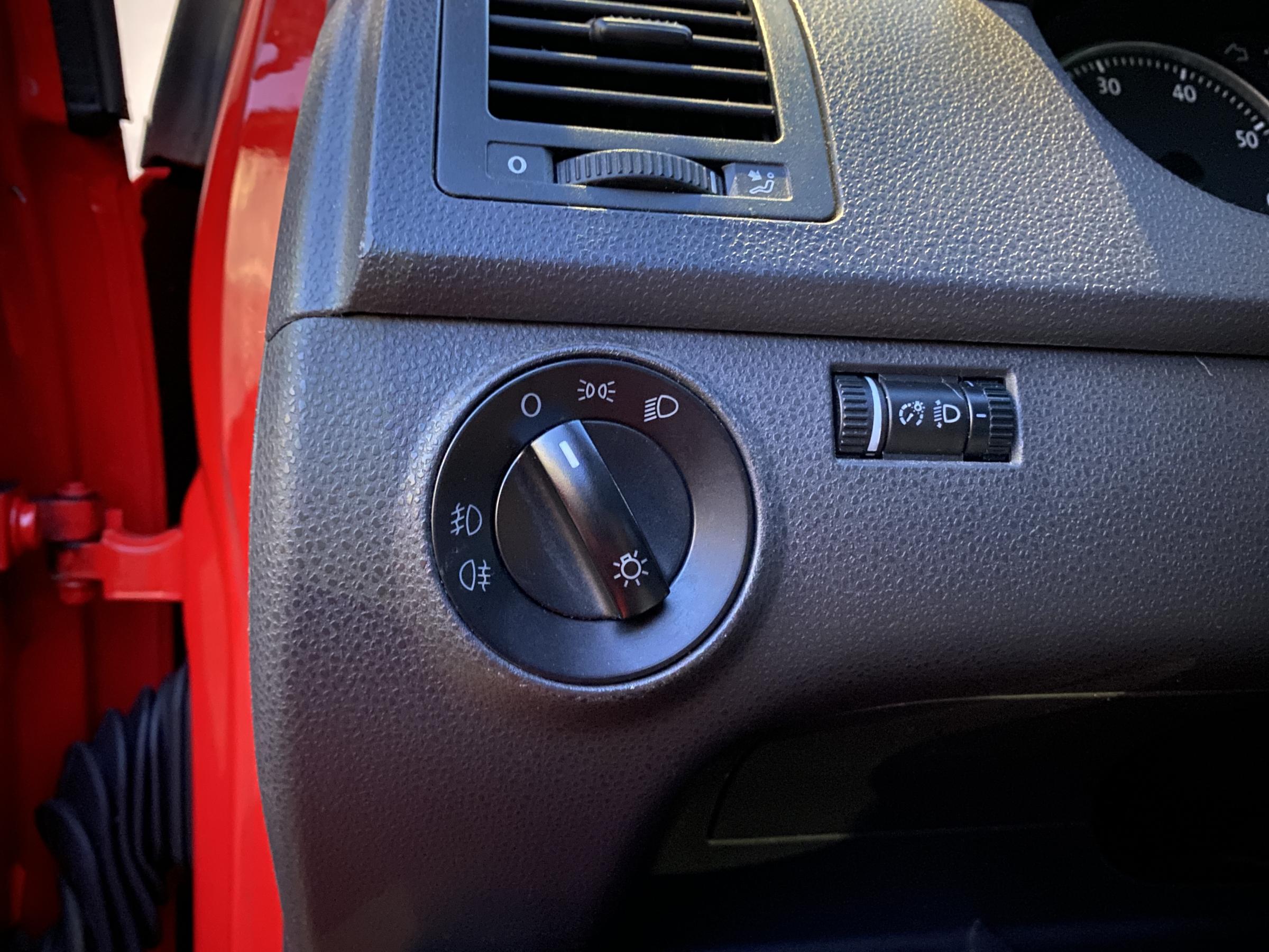 Volkswagen Polo, 2008 - pohled č. 15