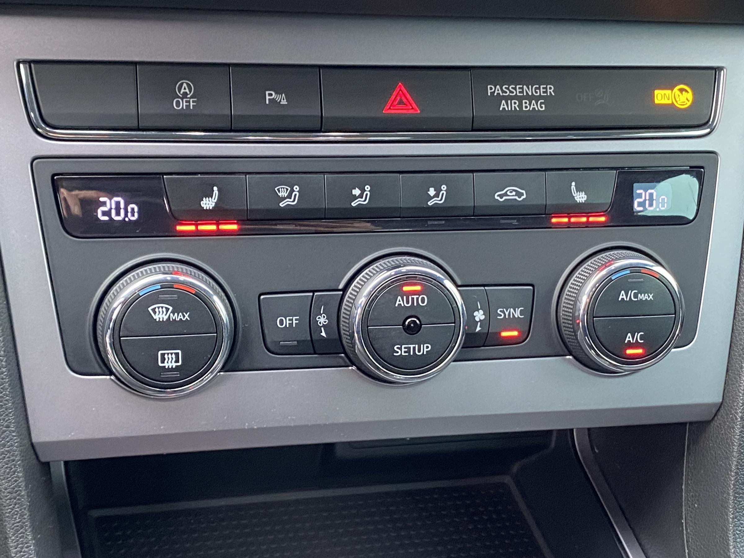 Seat Leon, 2017 - pohled č. 14