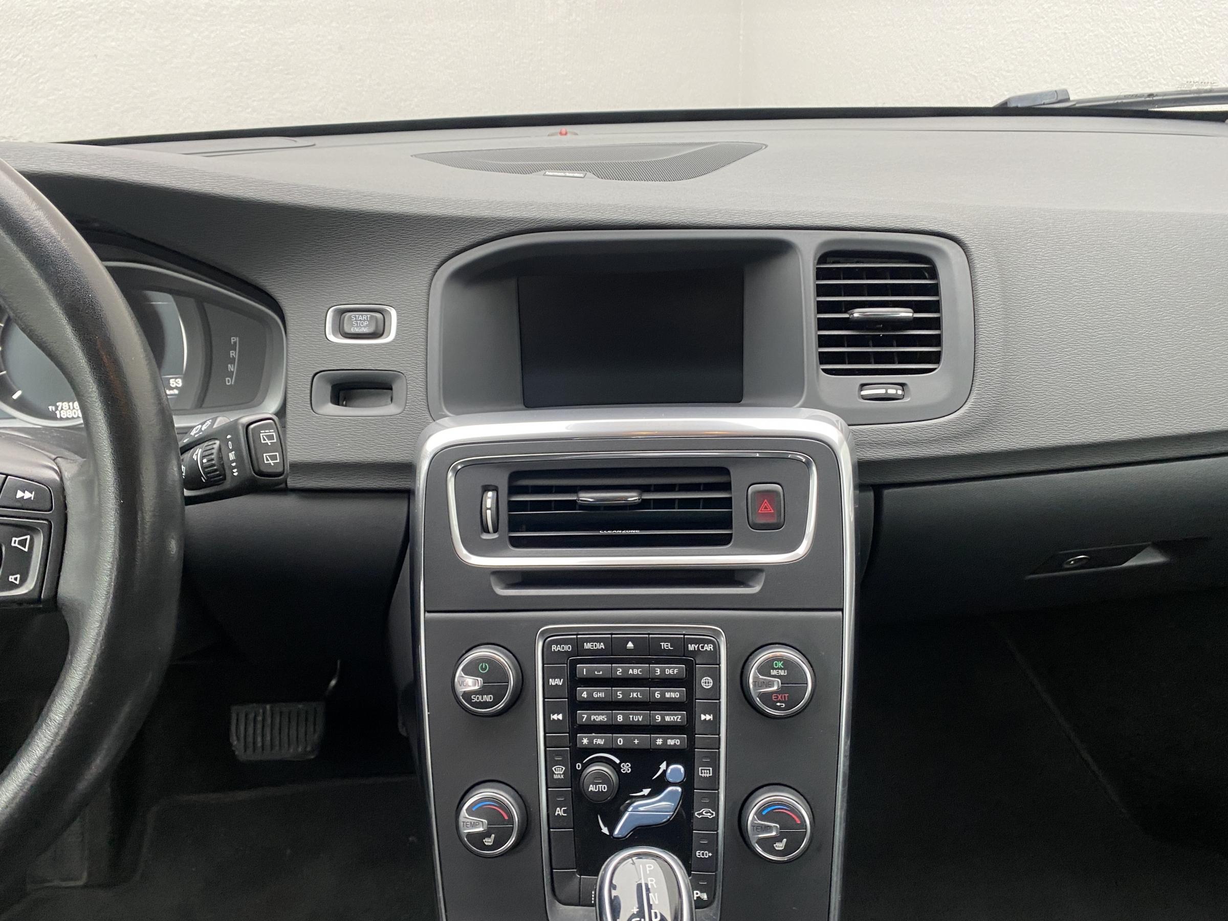 Volvo V60, 2018 - pohled č. 12