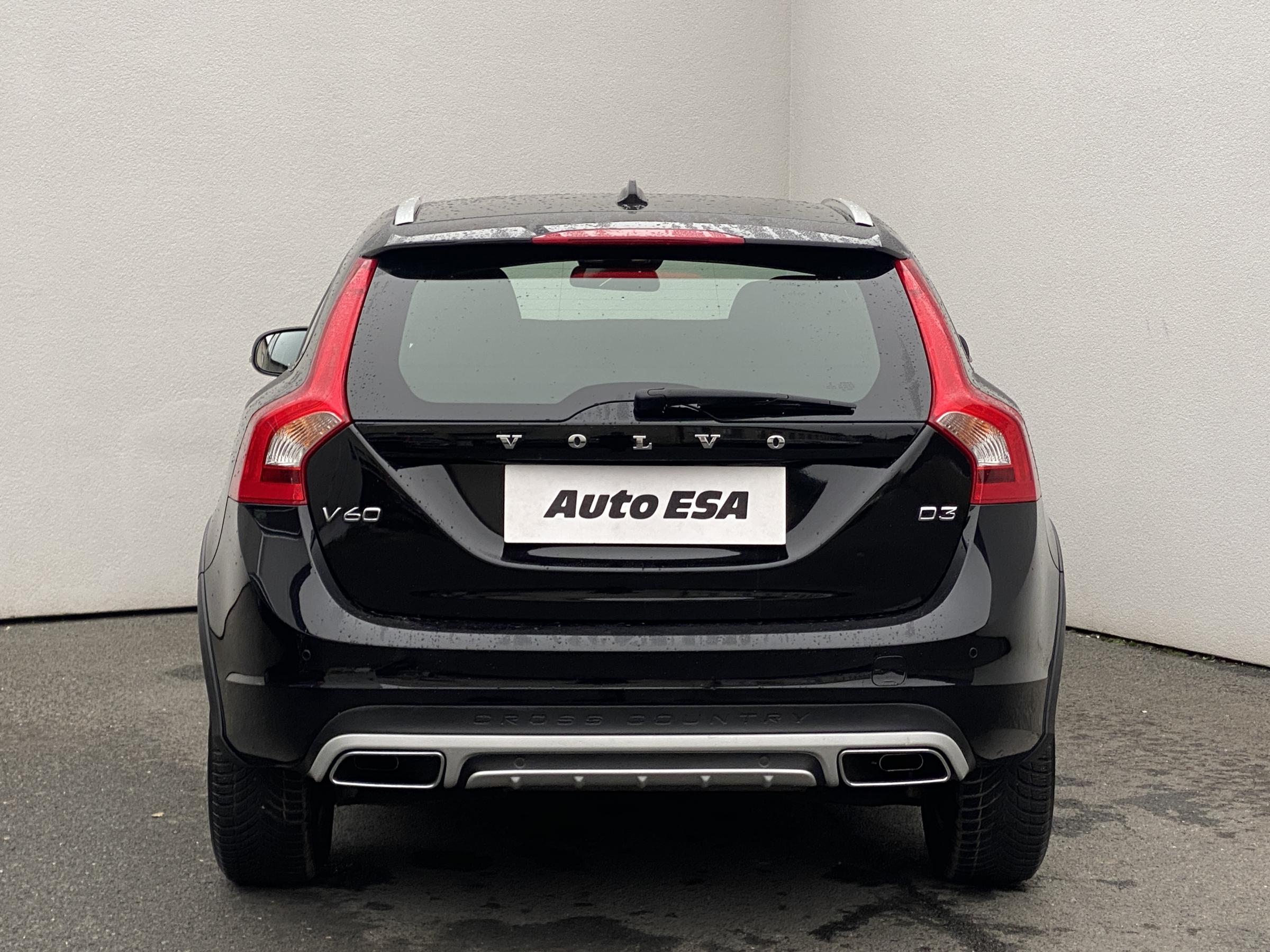 Volvo V60, 2018 - pohled č. 5