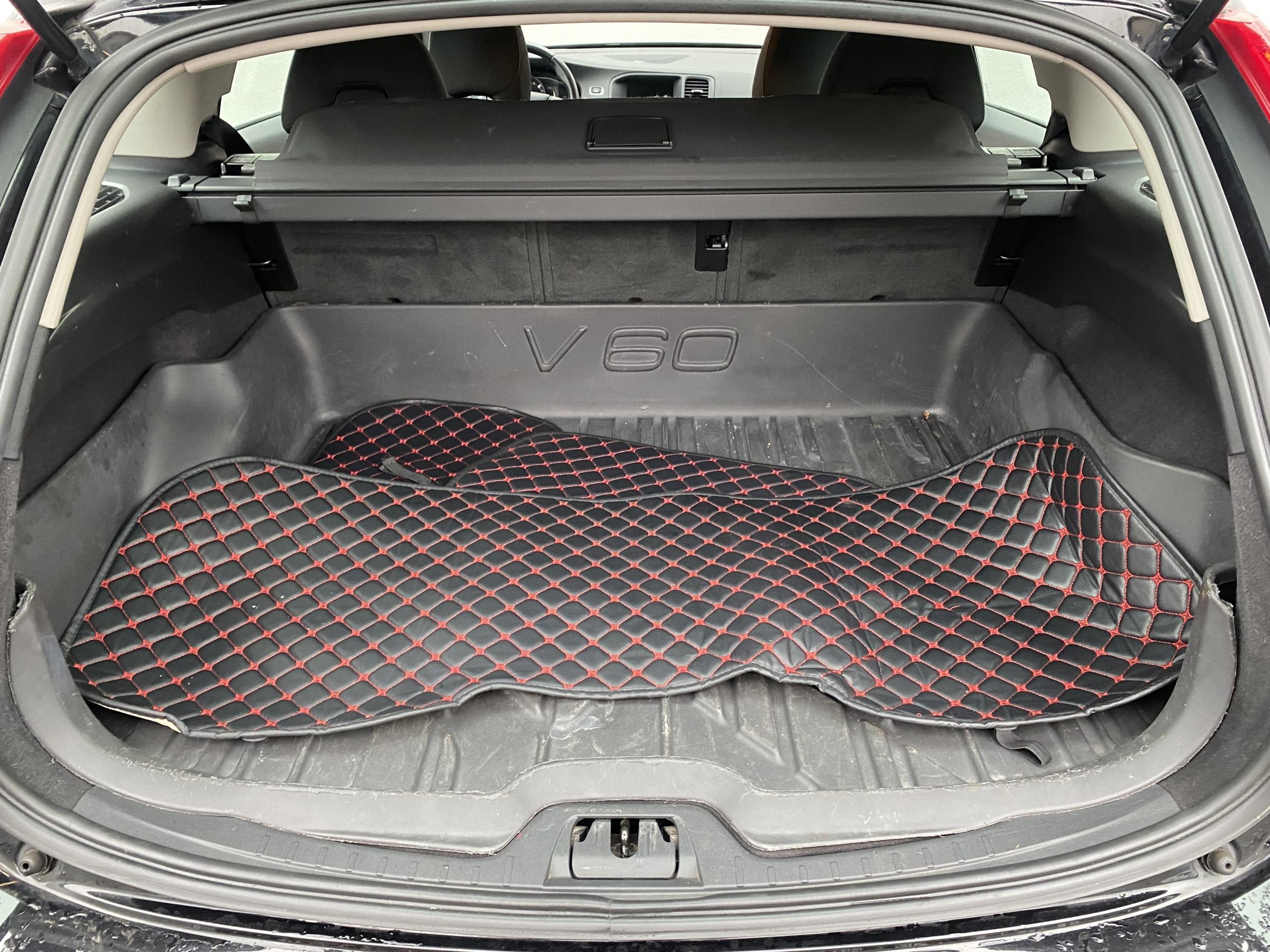 Volvo V60, 2018 - pohled č. 7