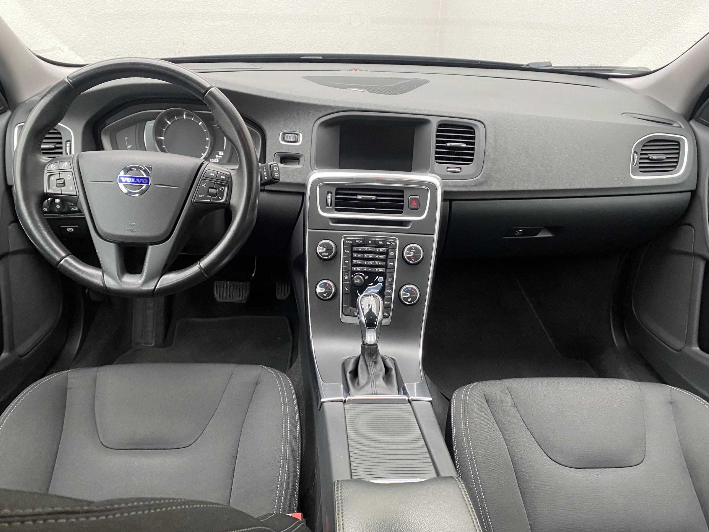 Volvo V60, 2018 - pohled č. 8