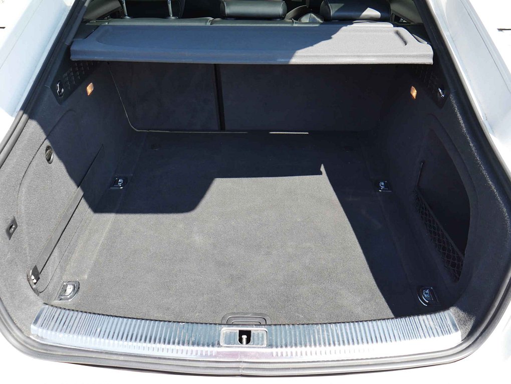 Audi A5 2.0TDi S-line Quattro