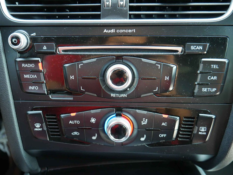 Audi A5 2.0TDi S-line Quattro