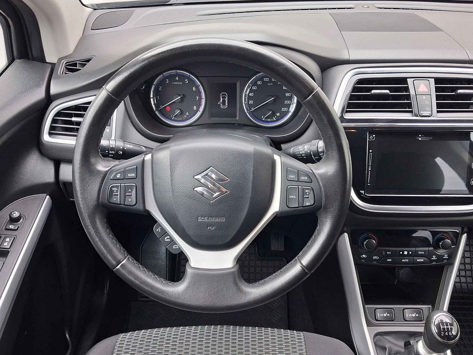 Suzuki S-Cross 1.4 T Premium 4x4