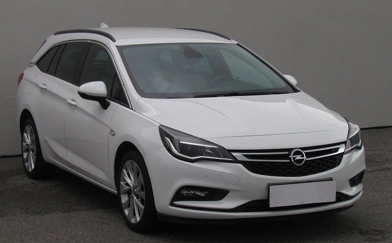 Opel Astra 1.6CDTI 