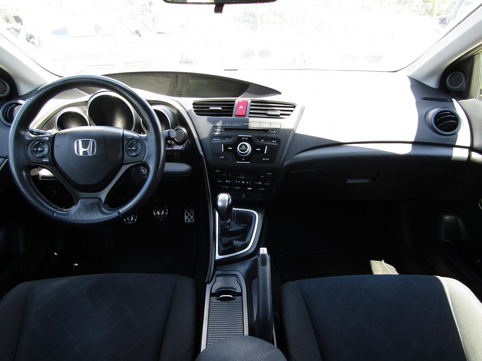 Honda Civic 1.8 i-VTEC 