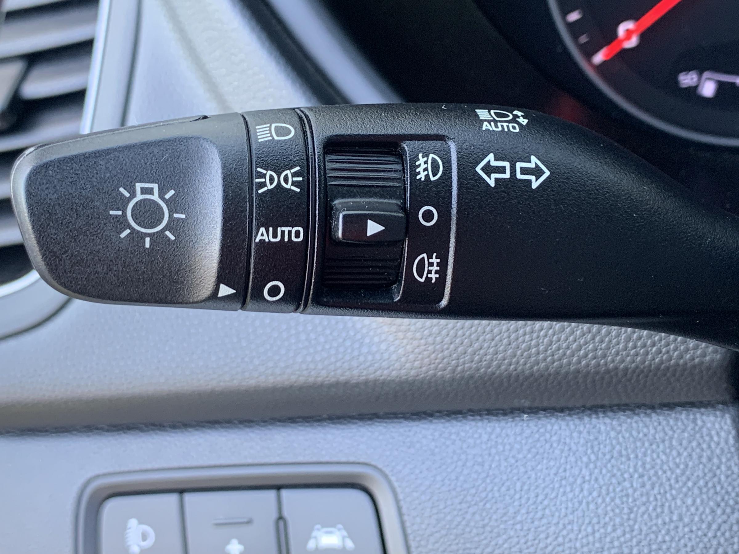 Hyundai i20, 2018 - pohled č. 18