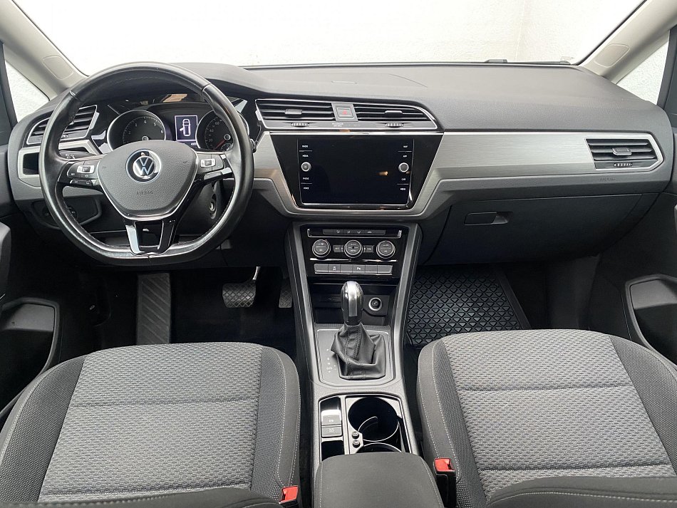 Volkswagen Touran 1.5 TSI Comfortline