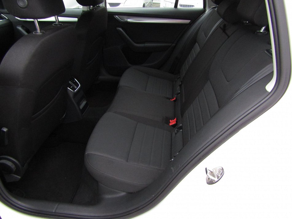 Škoda Octavia III 2.0 TDi Style