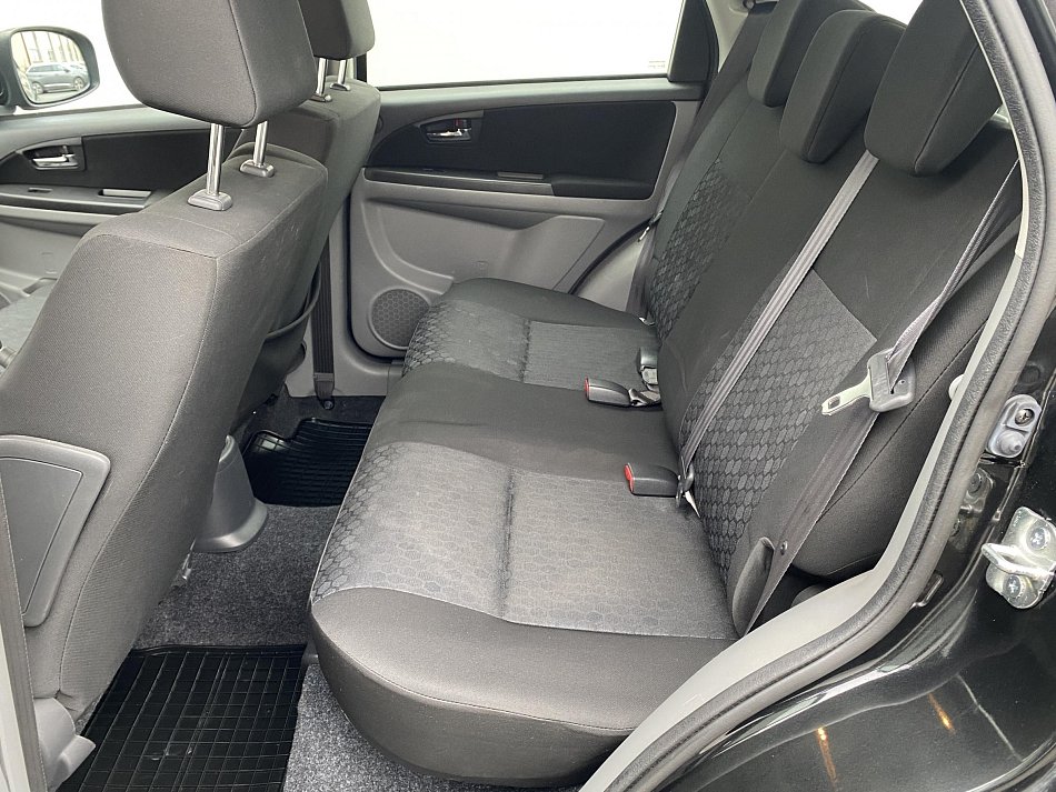 Suzuki SX4 1.6i  4x4