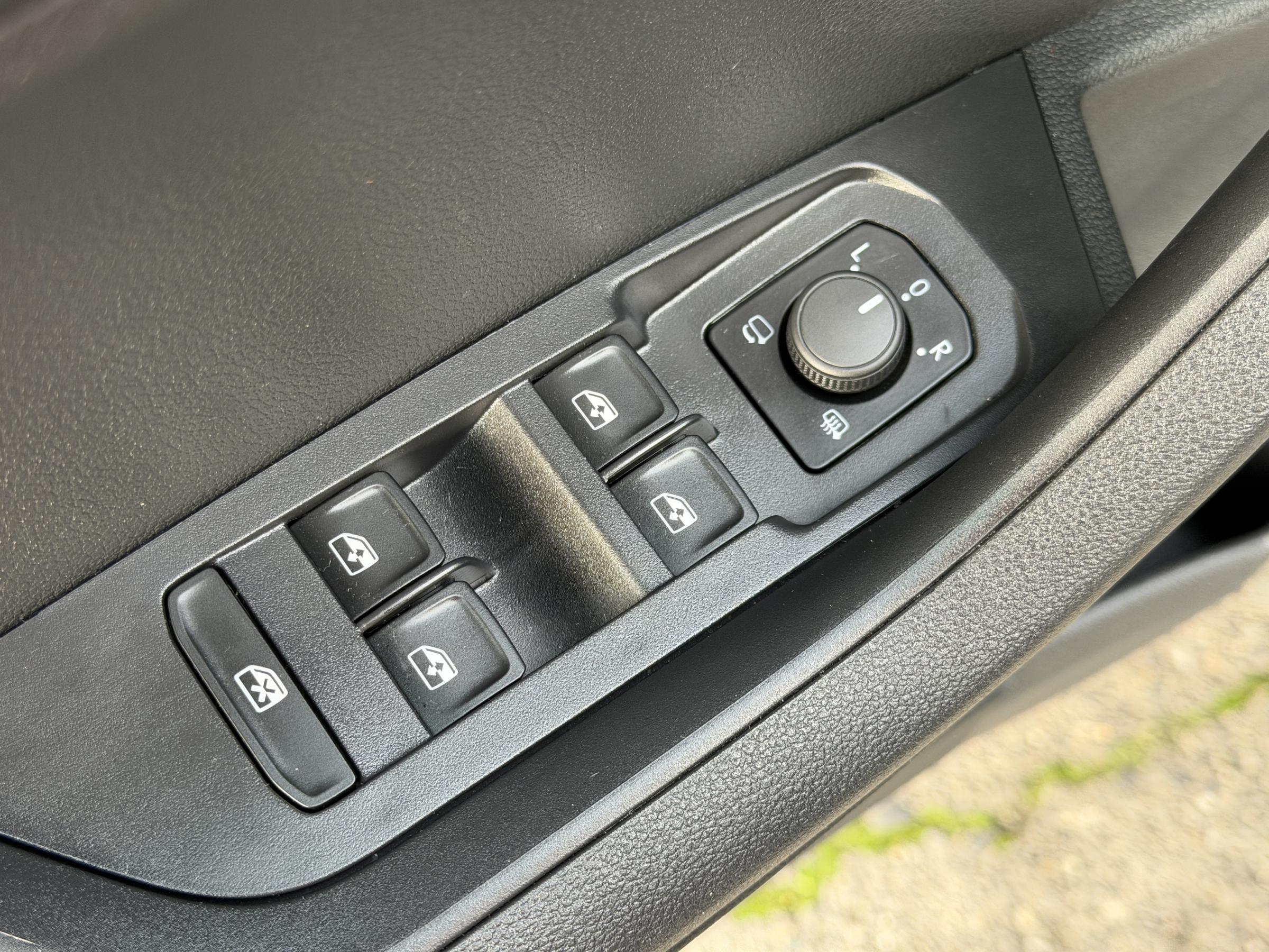 Škoda Karoq, 2025 - pohled č. 30