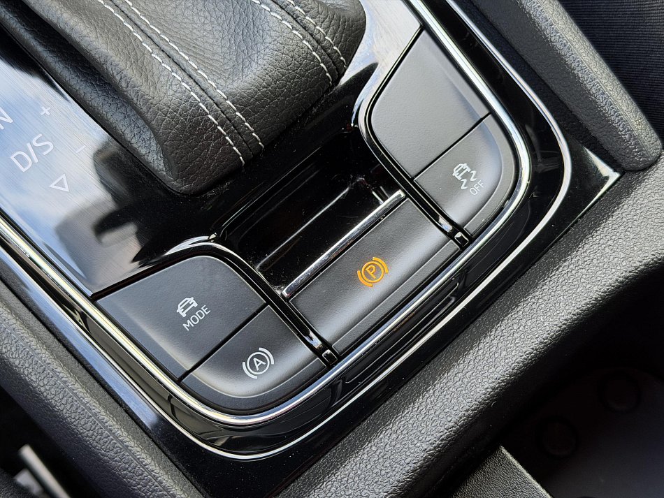 Škoda Karoq 2.0 TDi SportLine 4x4