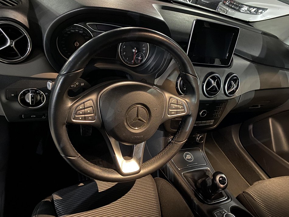 Mercedes-Benz Třída B 1.6i 