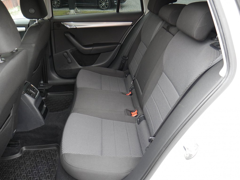 Škoda Octavia III 1.6 TDi 