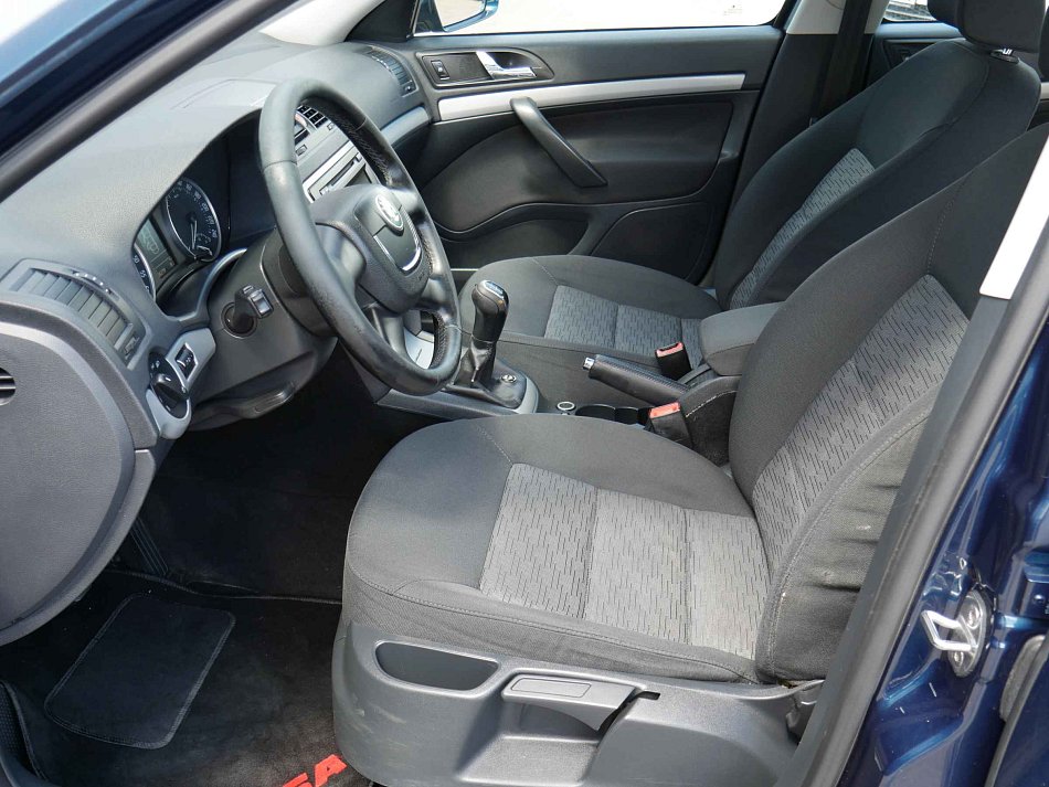Škoda Octavia II 1.6TDi Ambition