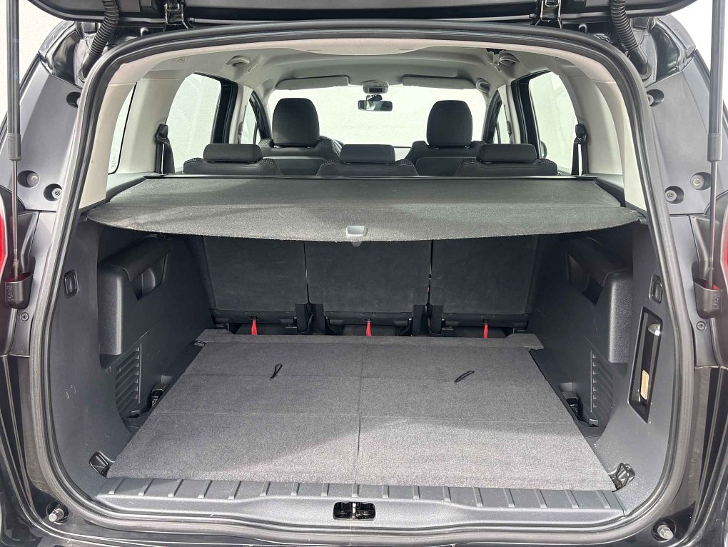 Peugeot 5008 1.6 HDi 