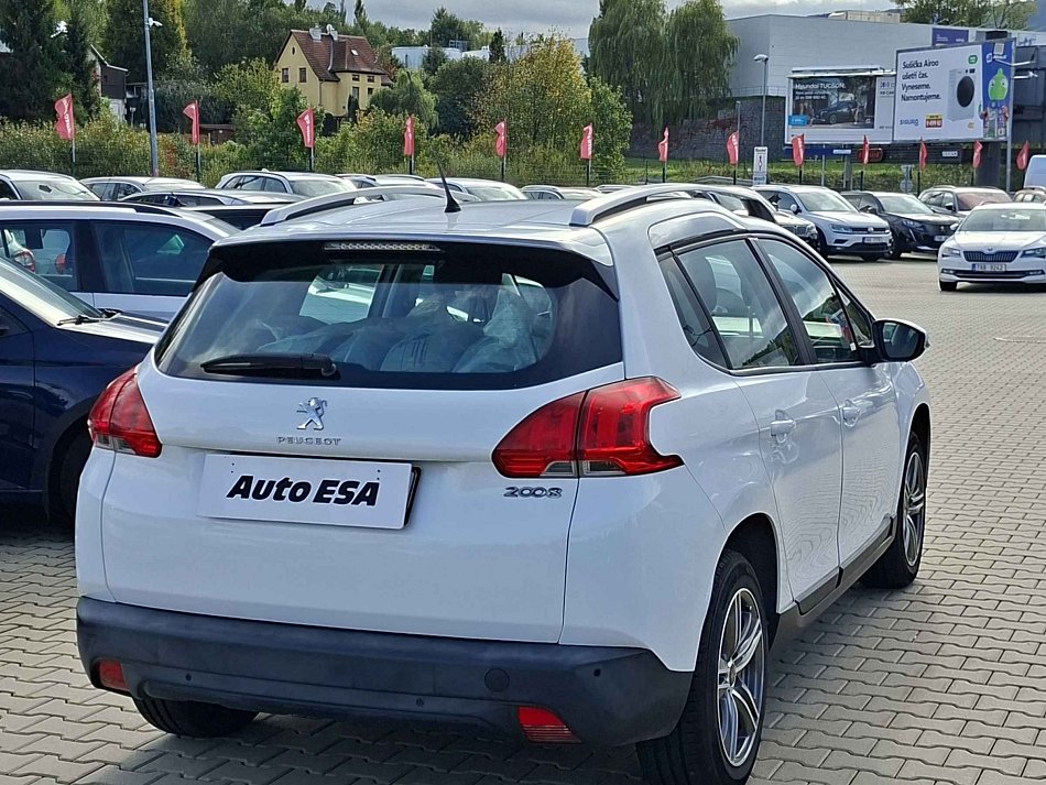 Peugeot 2008 1.2PT 