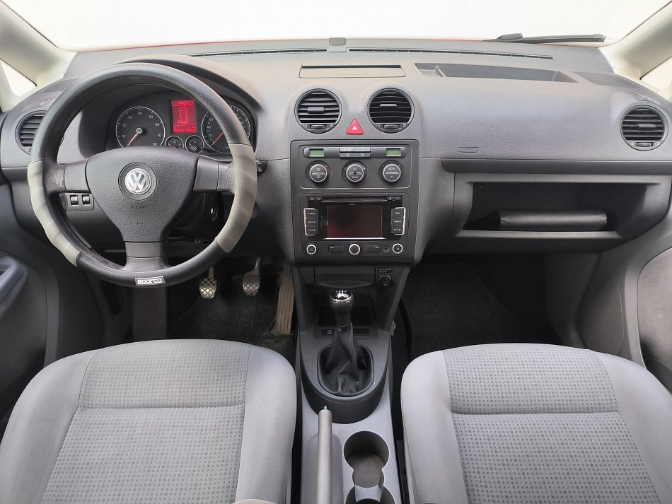 Volkswagen Caddy 1.6i Life MAXi 7míst