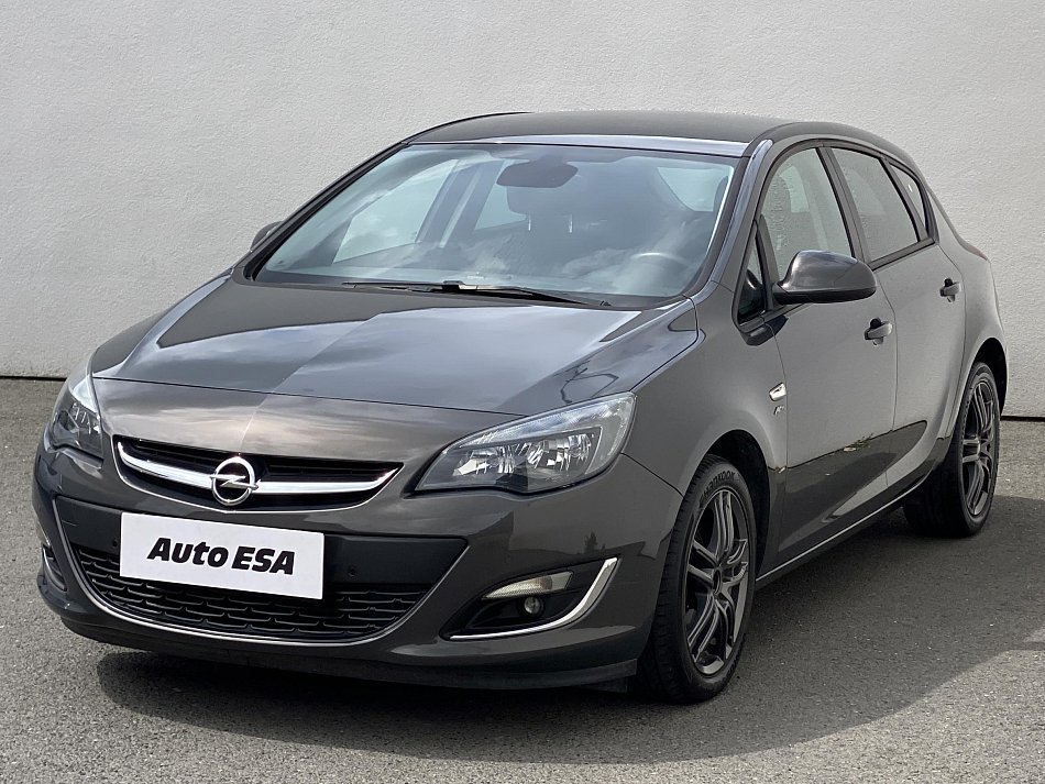 Opel Astra 1.4 T Active