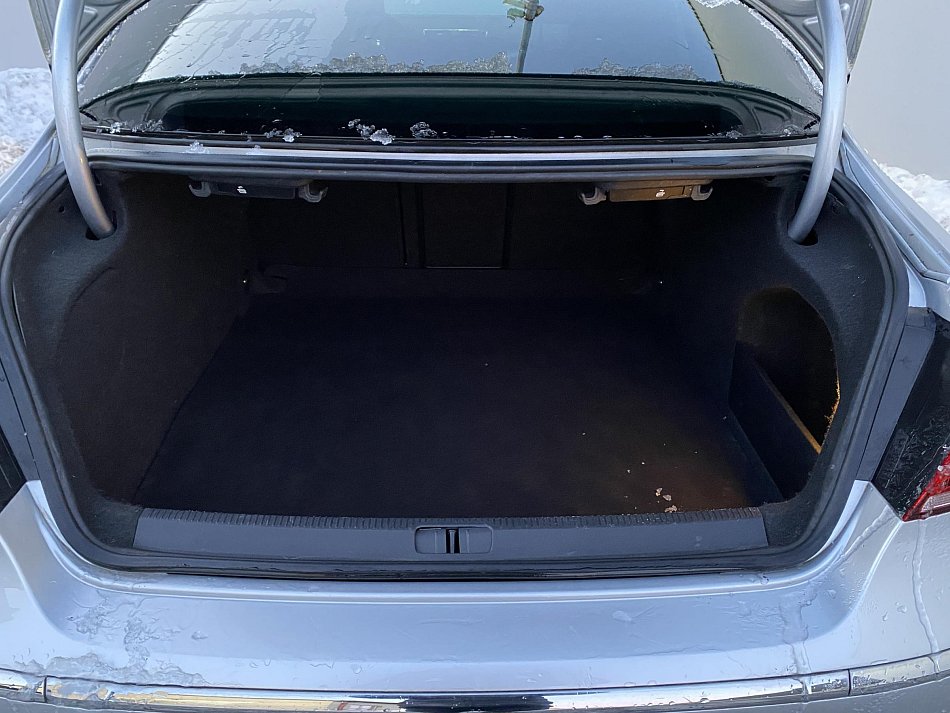 Volkswagen CC 2.0 TDi Sport