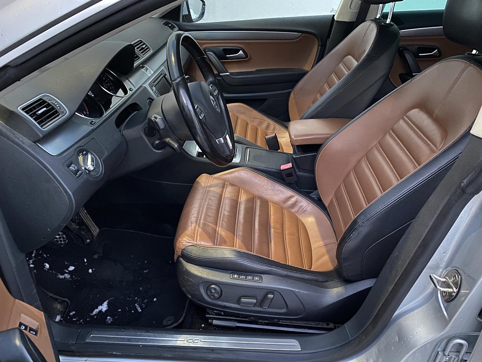 Volkswagen CC 2.0 TDi Sport